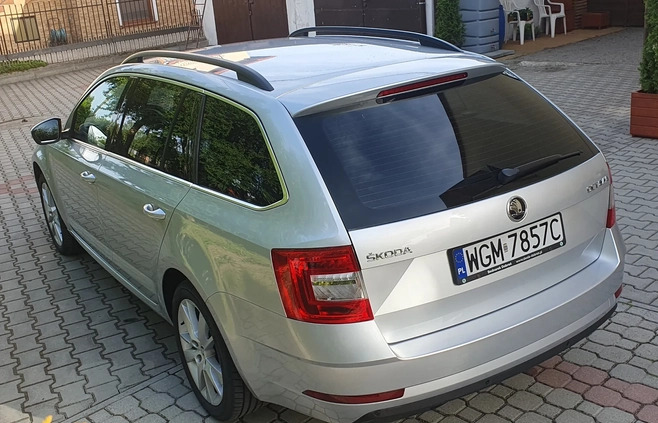 Skoda Octavia cena 64200 przebieg: 143190, rok produkcji 2017 z Błonie małe 254